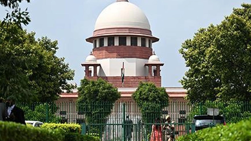 SC Slams AP Police Over Nexus in Murder Case Involving YSRCP MLC