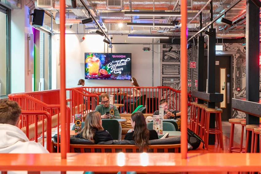 Hostelworld Boosts Revenue with Higher Commissions Amid Geopolitical Headwinds