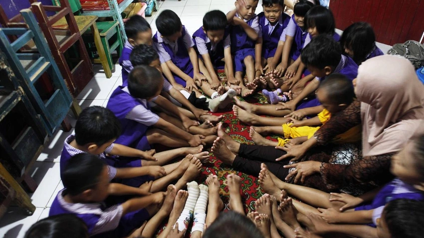 Indonesia starts enforcing social media ban for under-16s
