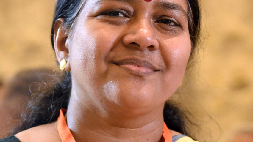 Cash-for-votes storm dims Sobha Surendran’s Palakkad bid