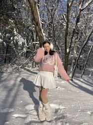 Profile Photo of clara_satin