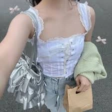 Profile Photo of cora_coquette