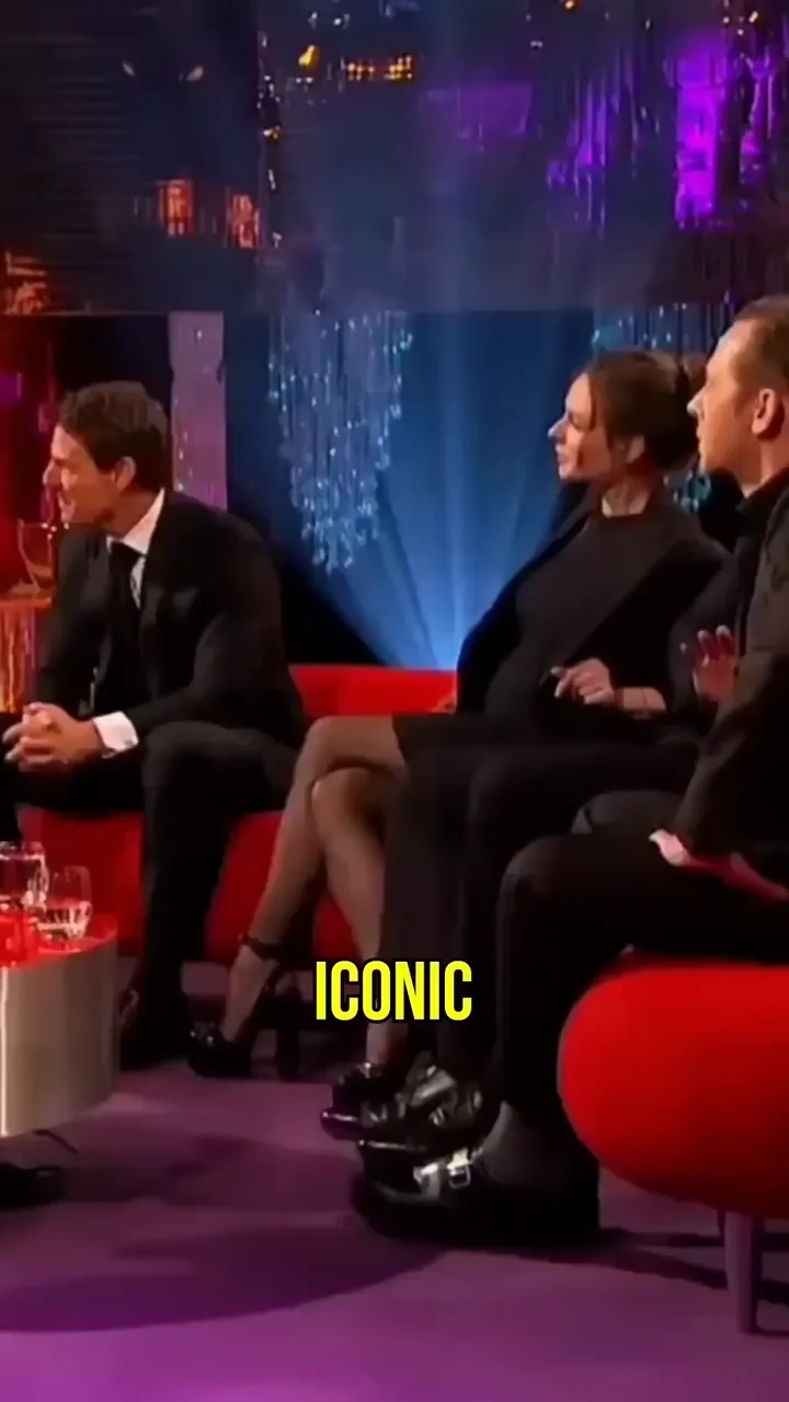 Scary tom cruise fish tank: 

Tom Cruise dives into a fish tank, chaos follows.

#TomCruise #FishTan