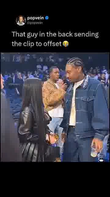 Someone alerted offset: 

A fan spotted Cardi B and Stefon Diggs courtside—and made sure Offset saw 