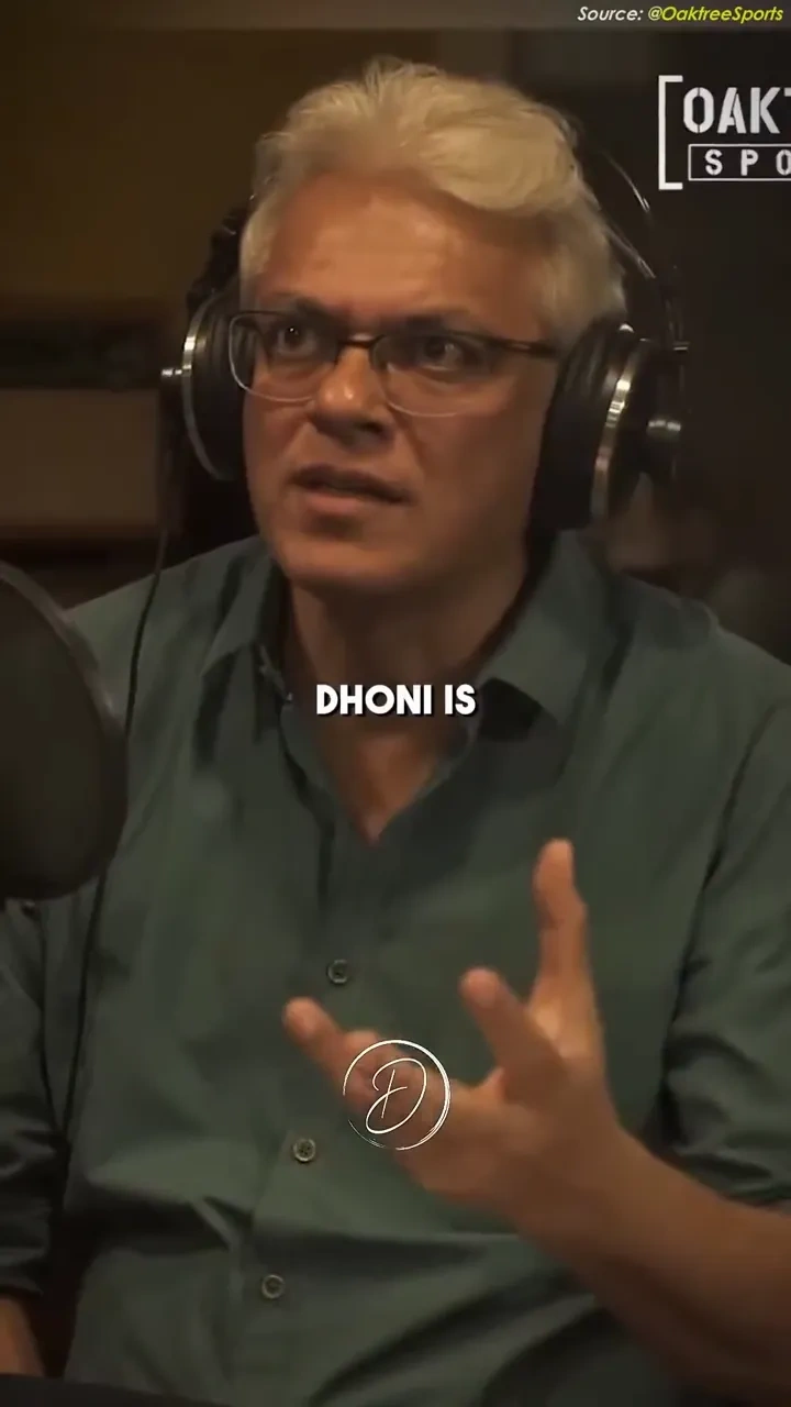 Dhoni vs kohli: clash: 

Dhoni and Kohli: a calm leader vs fearless captain.

#DhoniVsKohli #Cricket
