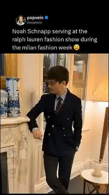Noah owns milan fashion week: 

Noah Schnapp turns heads at the Ralph Lauren show in Milan.

#NoahSc