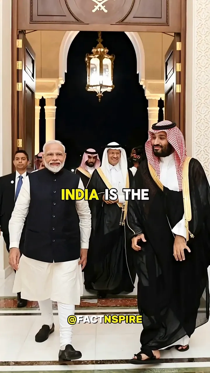 India's global rise: 

Former CIA agent explains India's tech hub, manufacturing strength, and risin