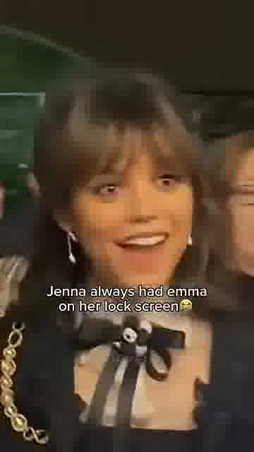 Jenna’s sweet lock screen: 

Jenna keeping Emma on her lock screen is honestly so wholesome 😭🩷

#Jen