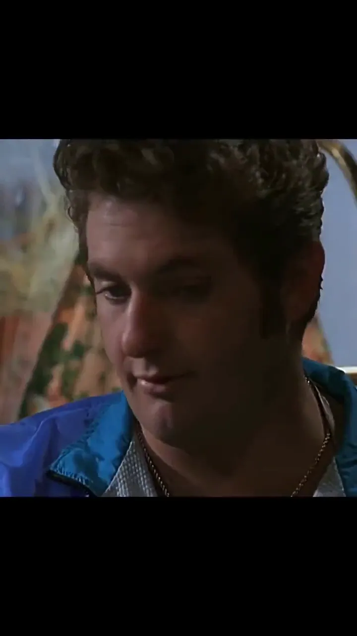 Mr. pink, no tip?: 

Mr. Pink dodges tipping, dialing up the diner tension in a Tarantino moment.

#