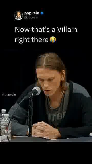 Vecna gets serious: 

Jamie Campbell Bower looked completely focused reading his season 5 lines.

#S