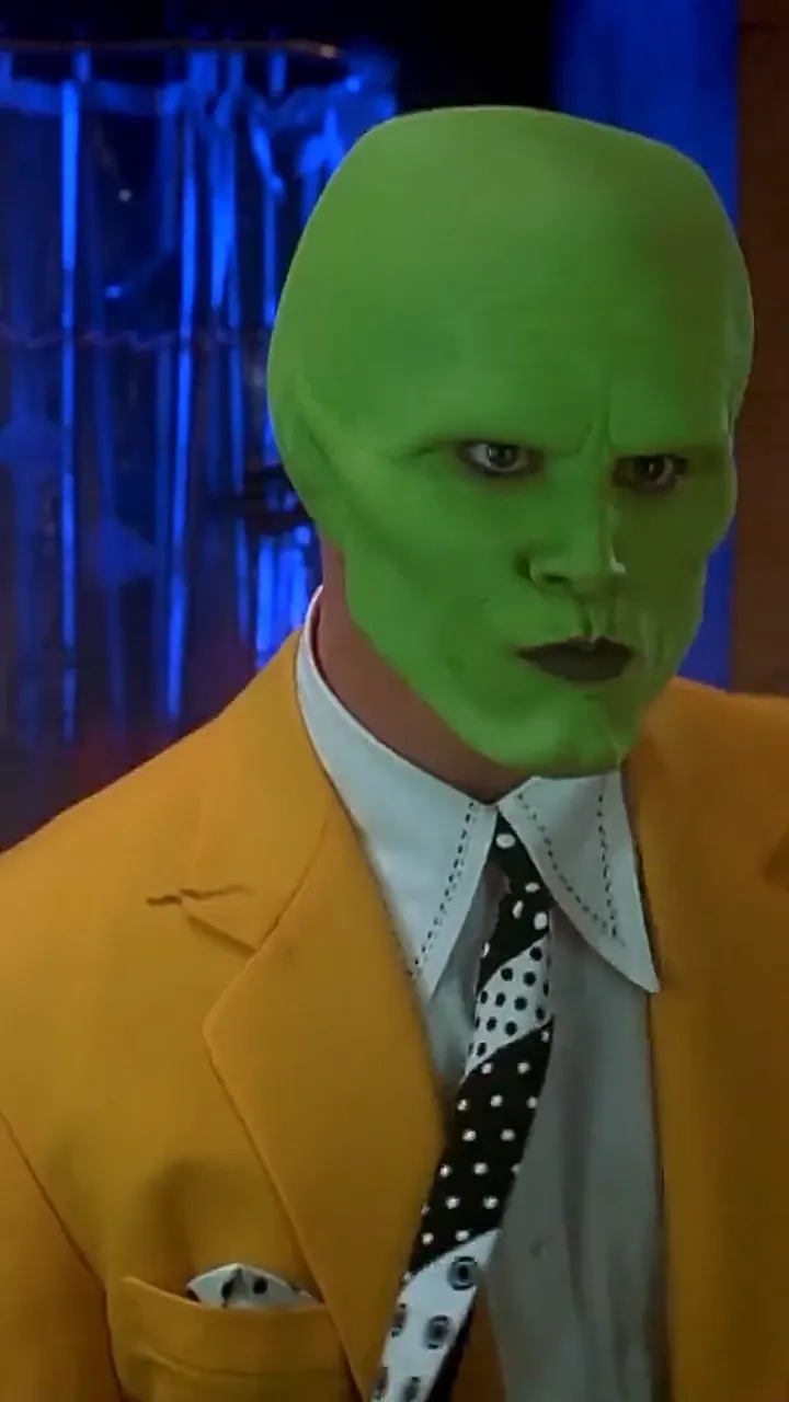 Getting ready with jim carrey: 

A quick peek as Jim Carrey gears up, with style, humor, and practic